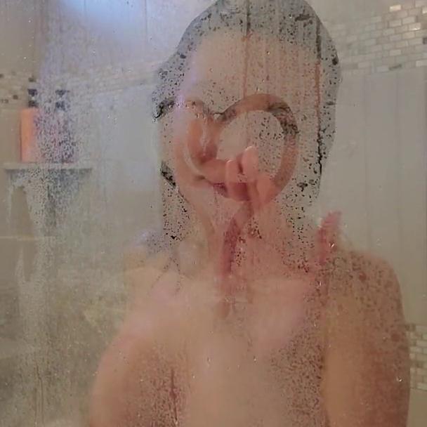 Alinity Full Frontal Nude Shower Video Leaked Nudes