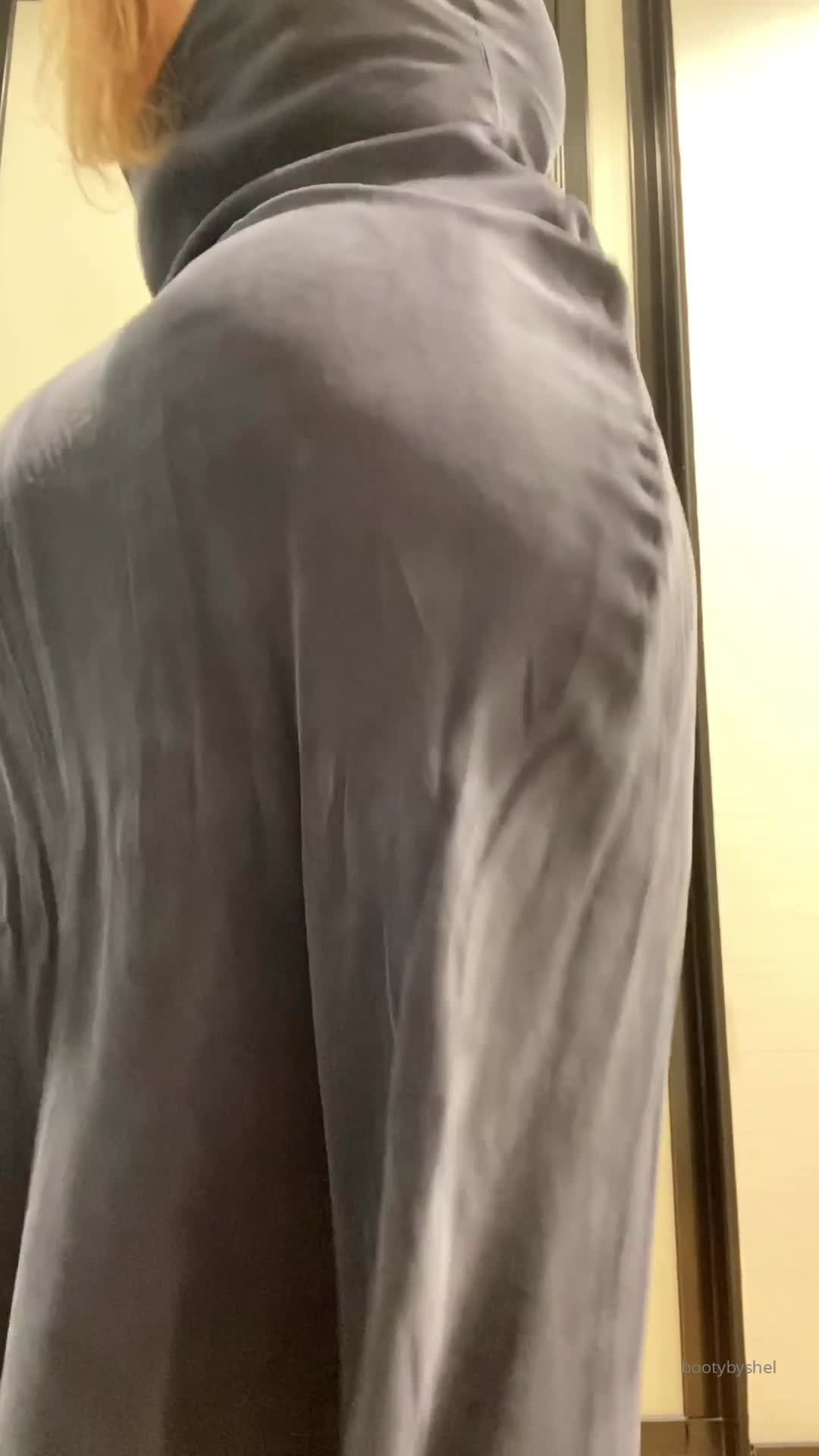 BootyByShel twerking big booty Lea.ked Video