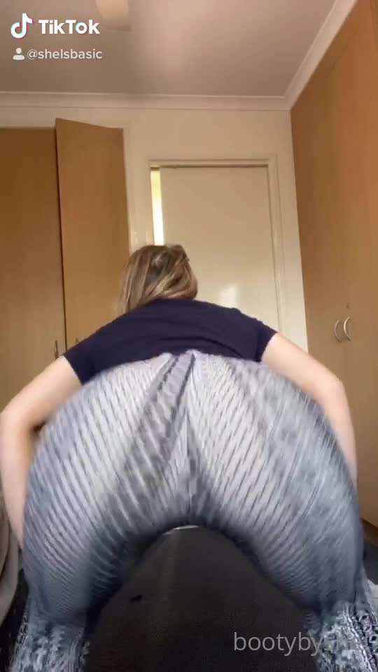 BootyByShel Twerking Big Booty