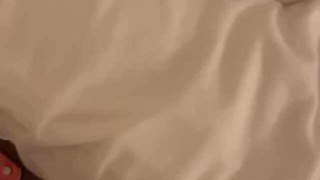 AlahnaLy/0nlyfans show off Butt !!!