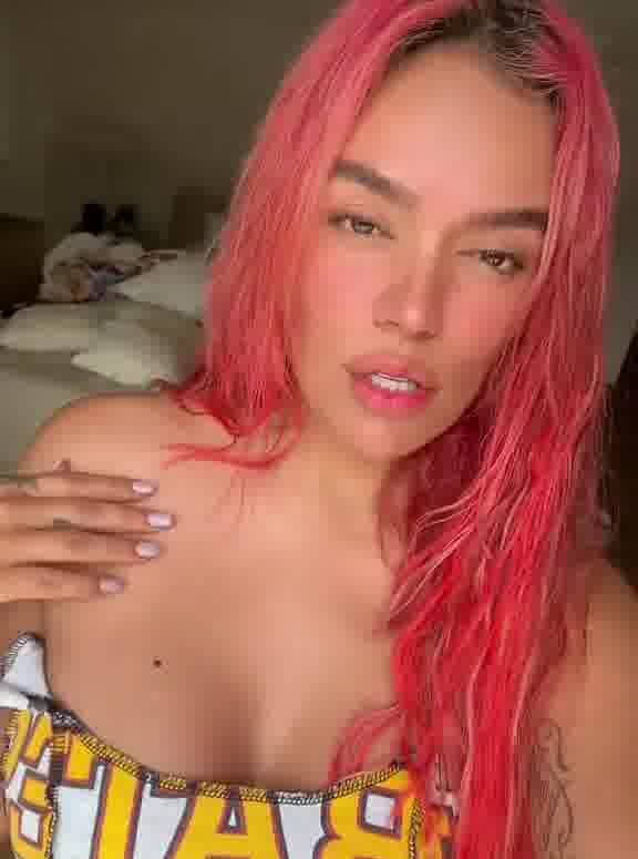 KarolG – Update new video HOT!