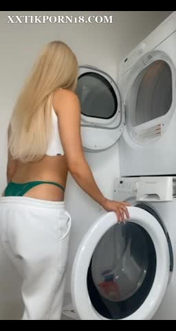 Charlotte Parkes – Lustful Body Next To A Washingmachin