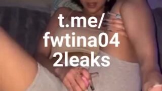 Fwtina Leaked Video – Twerks nice Ass in the car so lewd