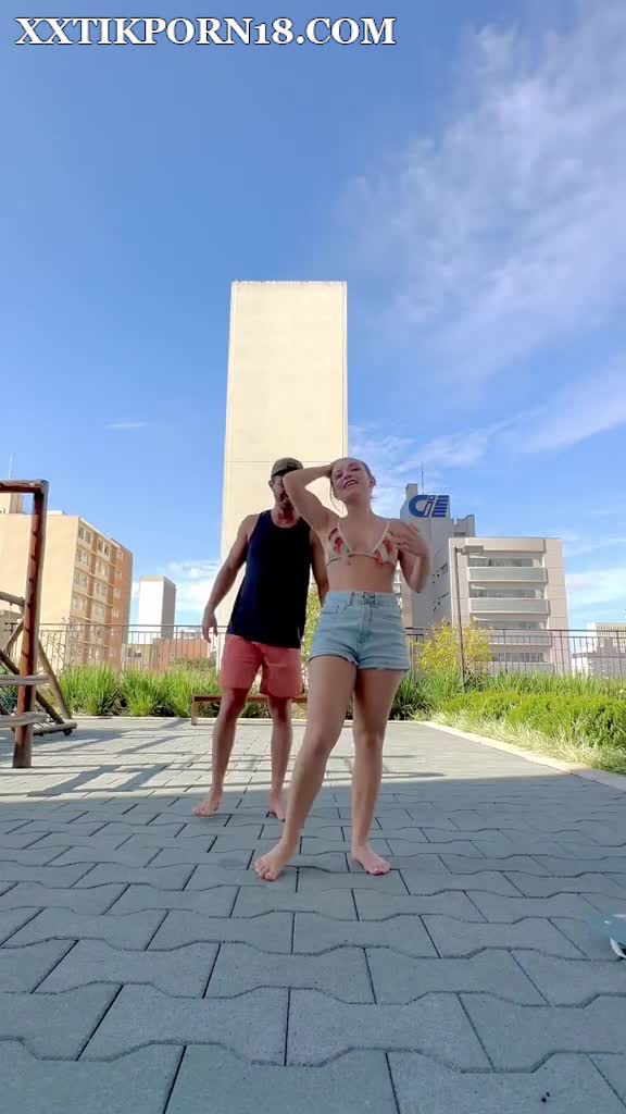 Lasrissa Manoela and Boyfriend Having fun Outside – New Hot Video