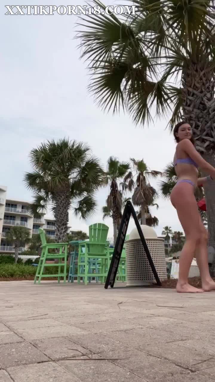 Hot Girl Show Off Nice Body in Bikini – Rachel Pizzolato