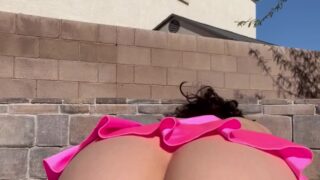 Jellybeanbrains OF leak video – No panties show off Nice pussy
