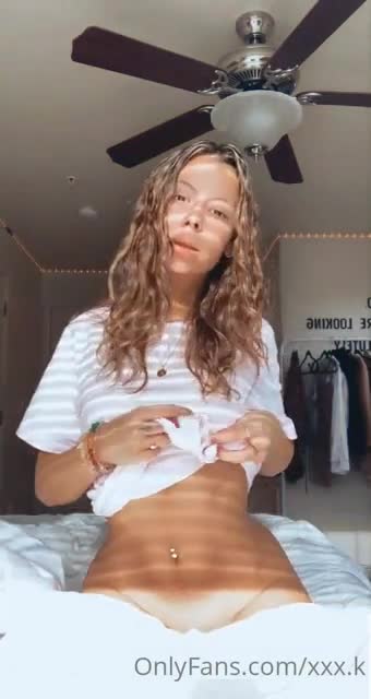 Kayla Richart OF leak Video – No bra Show off perfect TITS