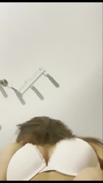 Laylajones03 onlyfans leak – Show off big boobs