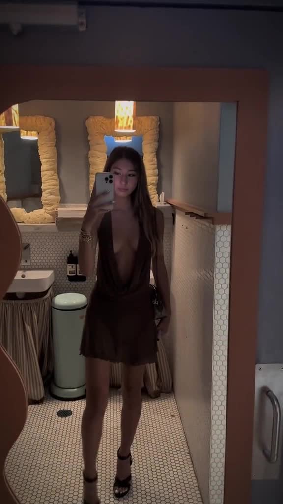 Ppwyang onlyfans leak – no Bra show off Big BOOBs