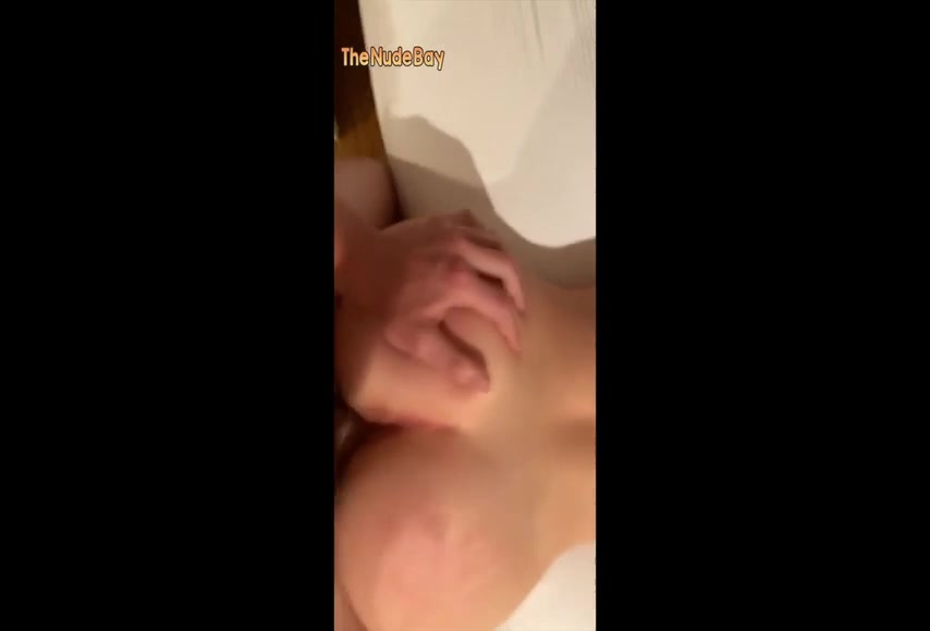 Riley Mae Lewis onlyfans leak video 6