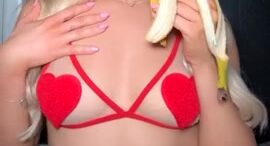 Charlotte Parkes onlyfans leak – What a sluts babe