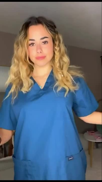 Sophieraiin onlyfans leak – Gorgeous boobs