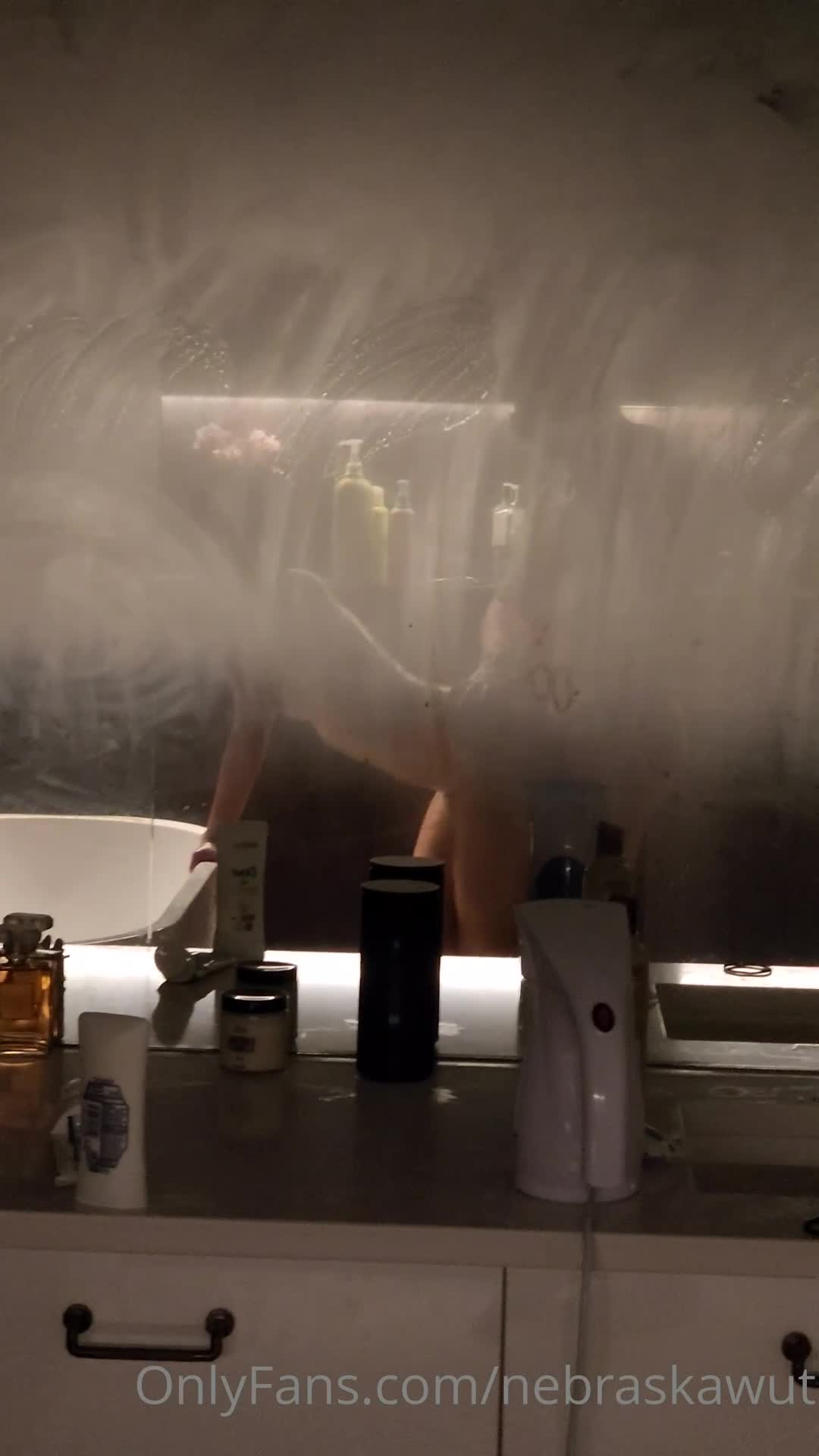 Nebraskawut onlyfans leaked – Fucking with Bf in Bathroom