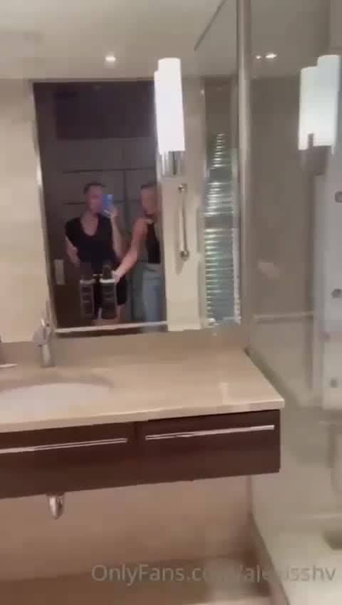 Alexisshv sextape – Big tits & pussy massage so lewd