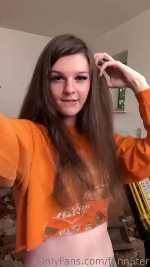 f1nn5ter leaked onlyfans – Rubbing cute cock in selfie