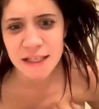 Lizzy Wurst onlyfans leaked – Nude Handbra snapchat video