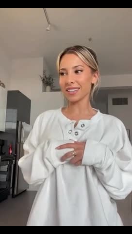 ayla woodruff onlyfans leak – Lingerie show off erotic body