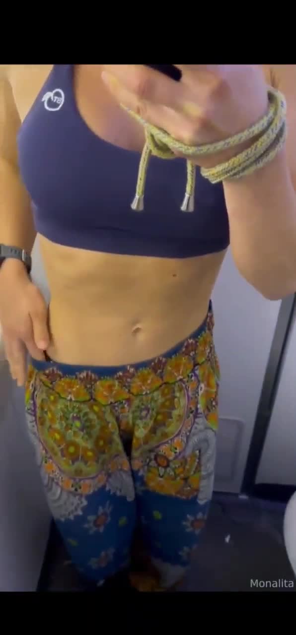 monalita fansly leaked – Selfie show off perfect tits