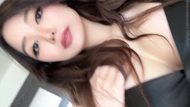 nikkinami onlyfans leak – Selfie show off gorgeous boobs