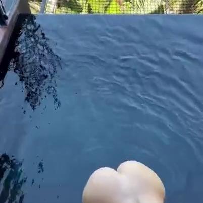 ScarlettKissesXO Poolside Fuck Video Leaked