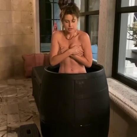Amanda Cerny Nude Hand Bra Video Leaked