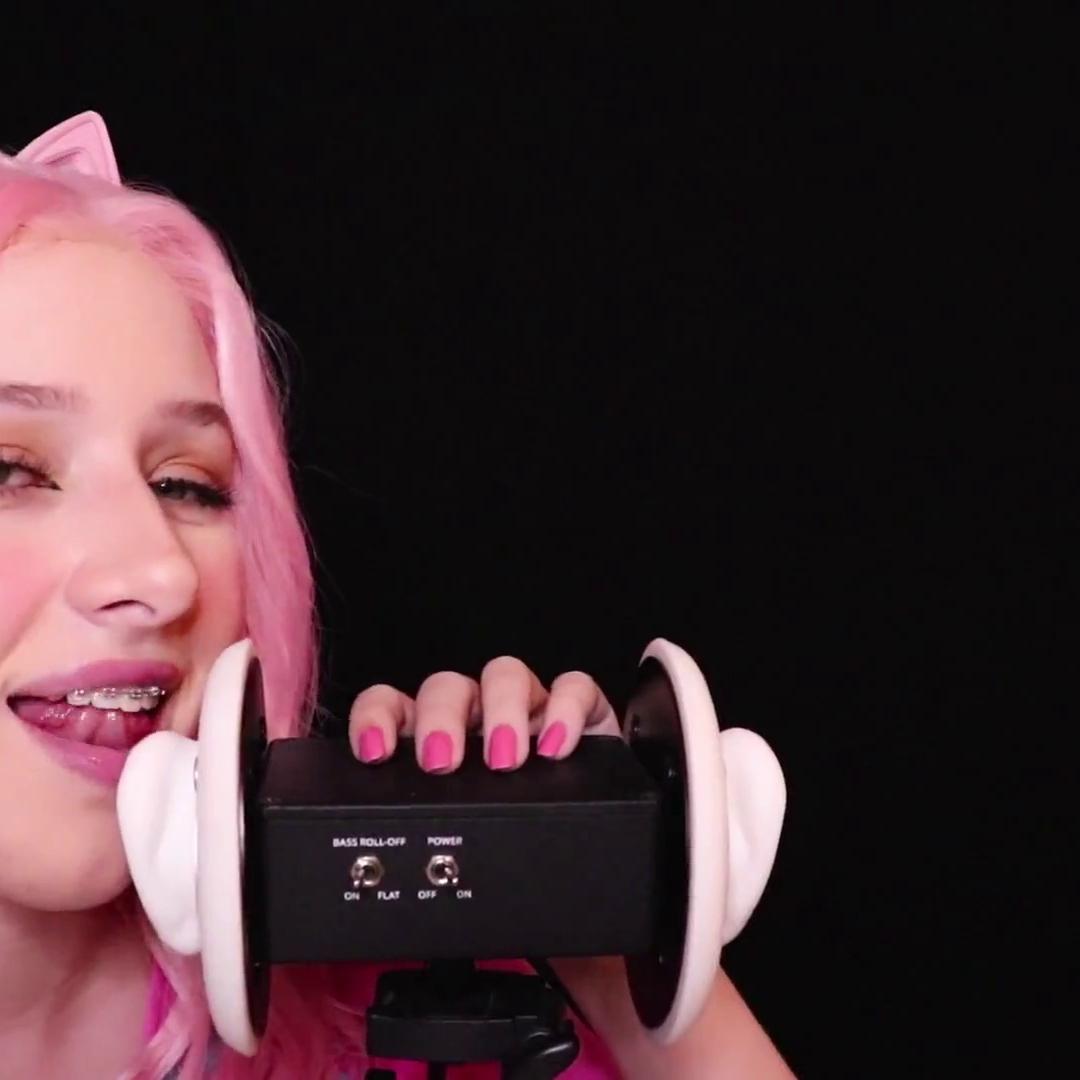 Diddly ASMR Ahegao Ear Licking Exclusive Video Leaked