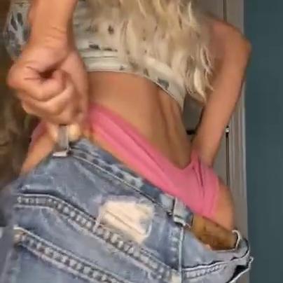 Kenzie Reeves OnlyFans Ass Show Leaked