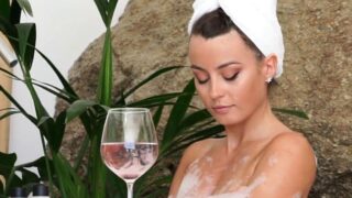 Anna Zapala Naked Soapy Bathtub PPV Video Leaked