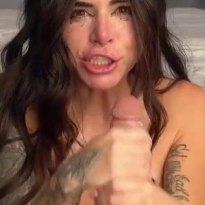 Christine726 Deepthroat Video Leaked