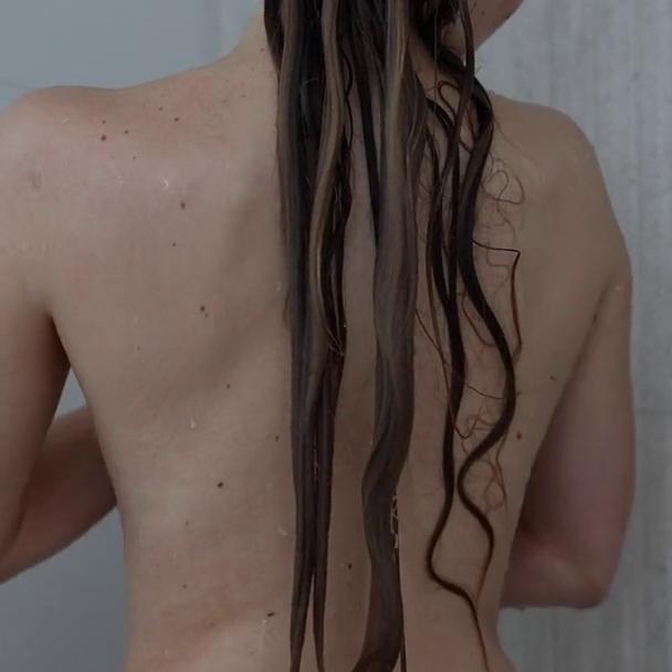 Caroline Zalog Nude Shower Video Leaked