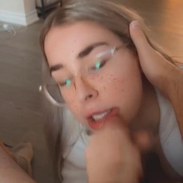 Jen Brett First Blowjob Video Leaked