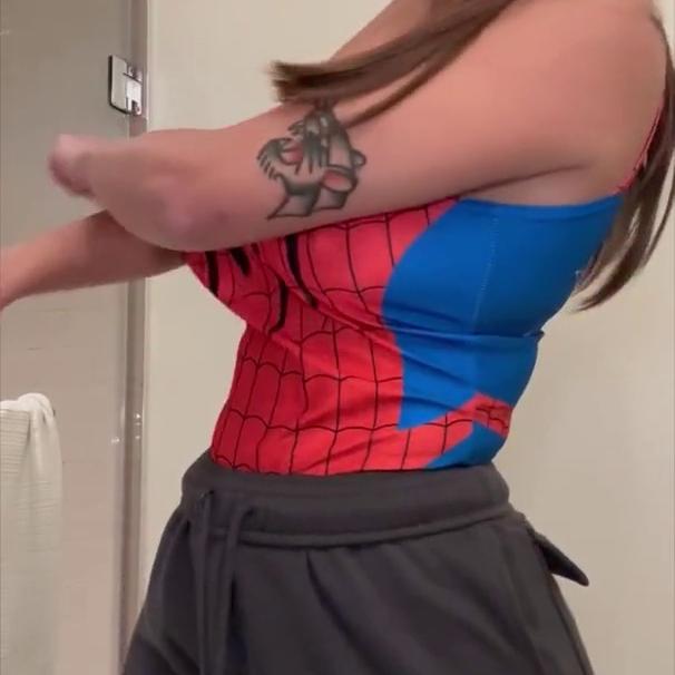 Sophieraiin Spider Girl Topless Video Leaked