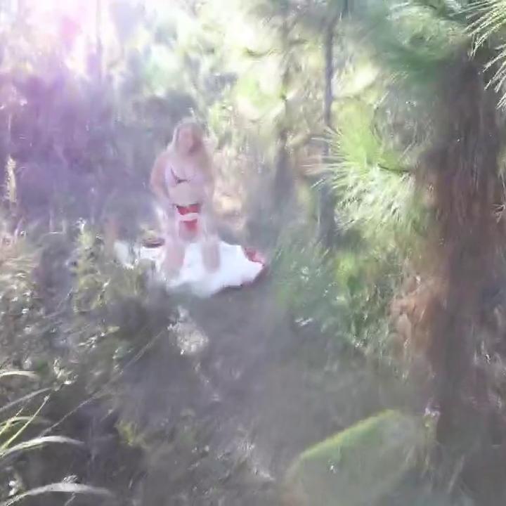 Livstixs Nude Outdoor Blowjob Video Leaked