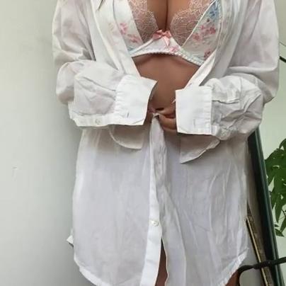 Sophie Mudd Nude Lingerie Striptease Video Leaked