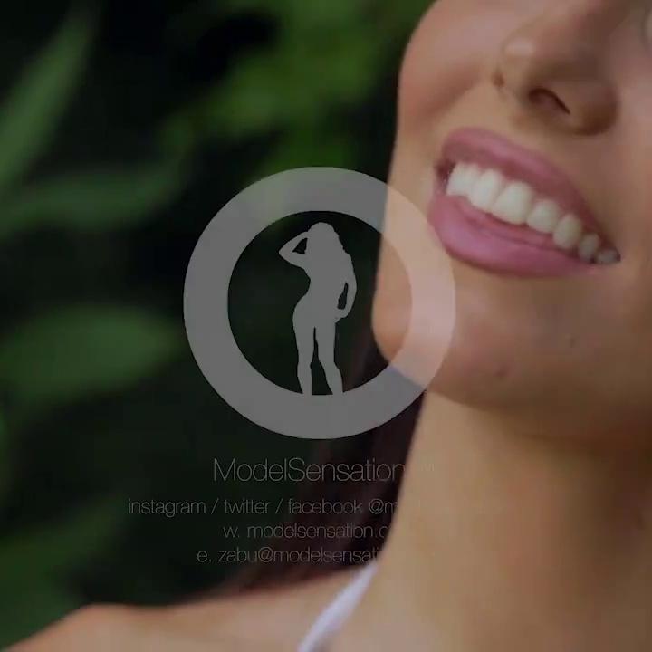 Erin Olash Nude Bikini Photoshoot Leaked Video