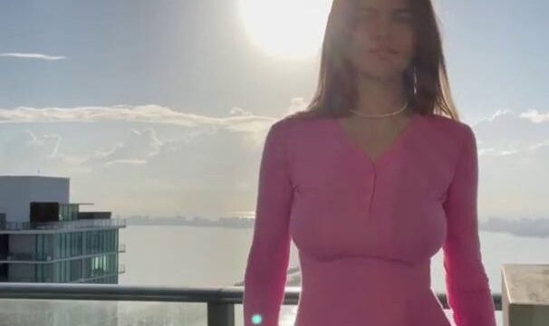 Megan Guthrie Balcony Boobs Tease Video Leaked