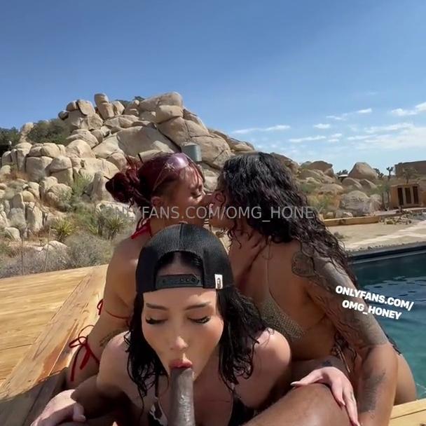Auhneesh Nicole Nude Pool Foursome Fuck Onlyfans Video Leaked