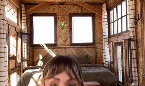 Sara Underwood Nude Yoga Indoor Video Leaked