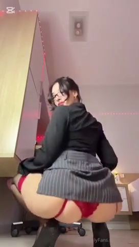 Voulezj Hot Tease & Dildo Play Onlyfans Video Leaked